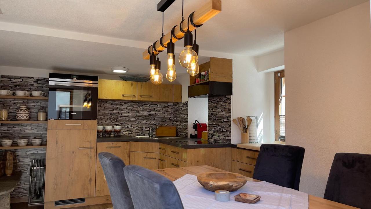 Ferienwohnung Slavica Dorfstrasse 94 ランダ エクステリア 写真
