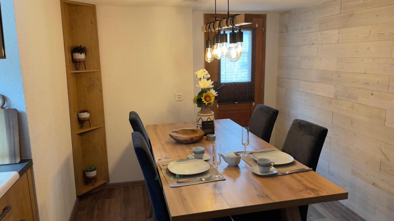 Ferienwohnung Slavica Dorfstrasse 94 ランダ エクステリア 写真